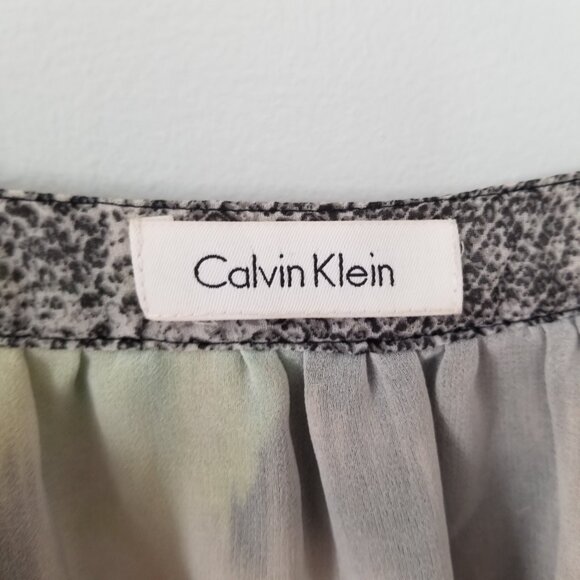 Calvin Klein multicolored V-neck blouse L - Picture 4 of 6